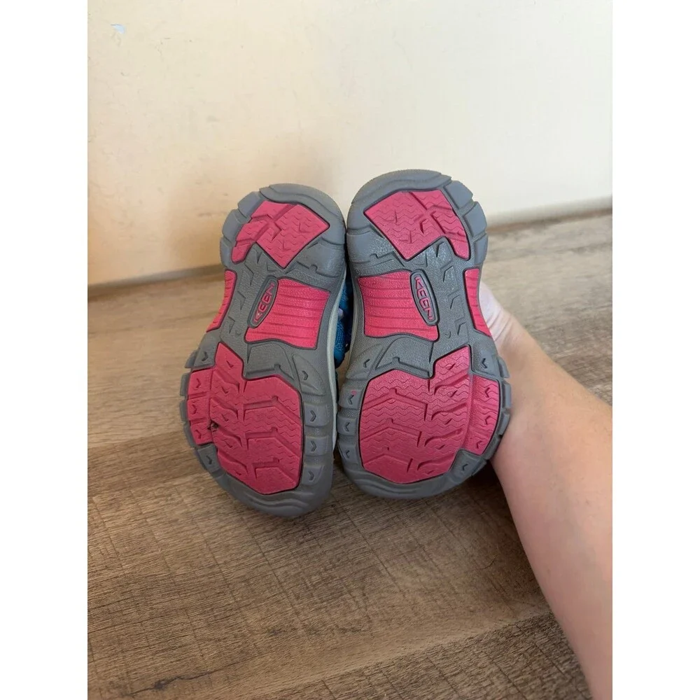 KEEN Newport H2 Kids' Sandals toddler girl size 9 shoes